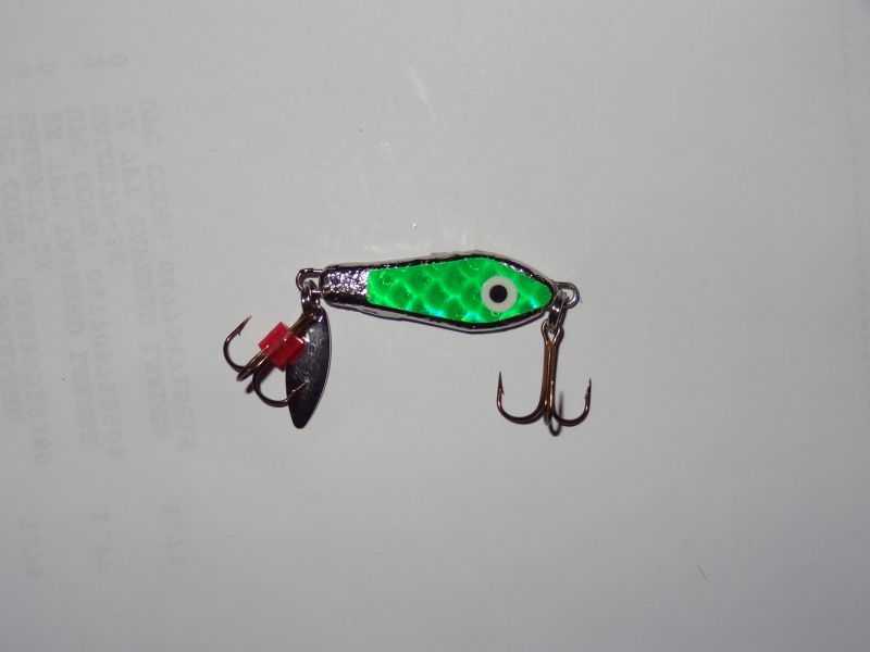 Blade bait, Green Die Cut body - 267 - Jiggin Minis - Captain Hooks